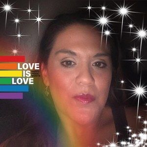 Meet your Posher, Yolanda